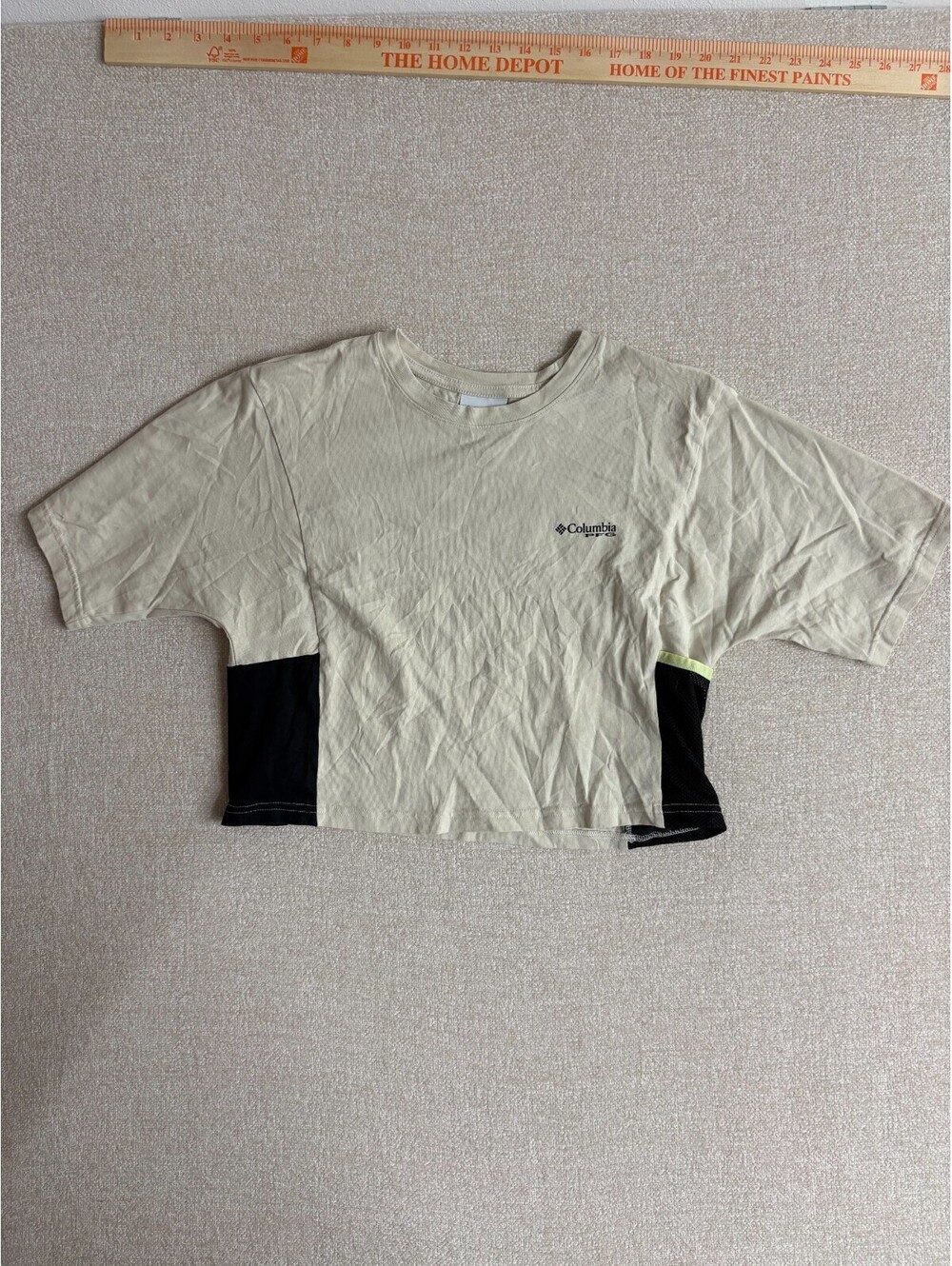 Columbia PFG Womens Small Tan Beige Cropped Short Sleeve Fishing T-Shirt Mesh Si